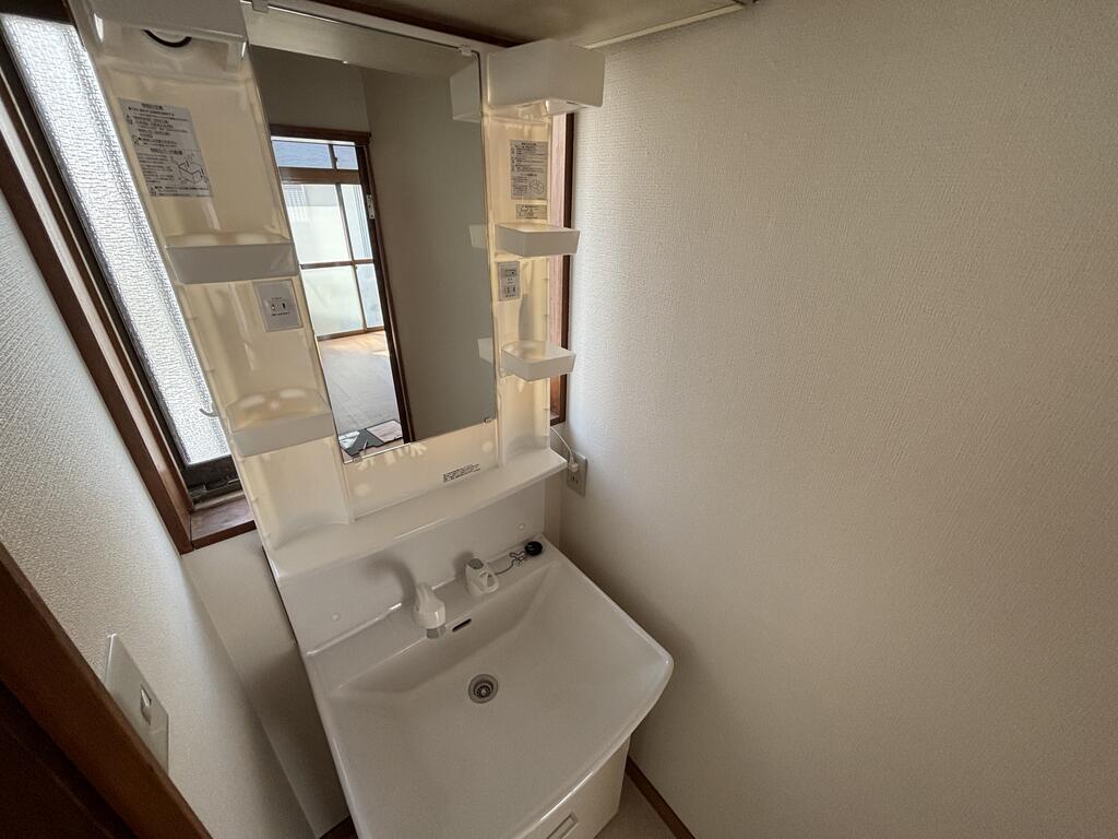 芝下戸建の内装写真