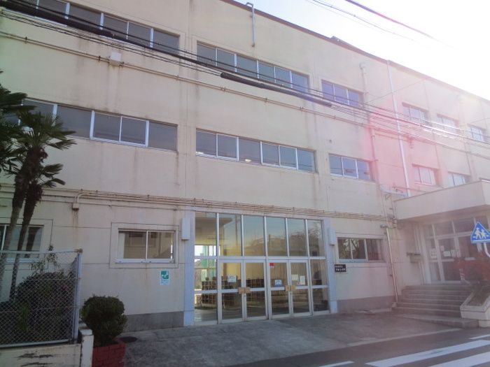 小学校　名古屋市立戸田小学校（小学校）まで700m