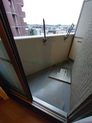 バルコニー　別部屋参考写真となります