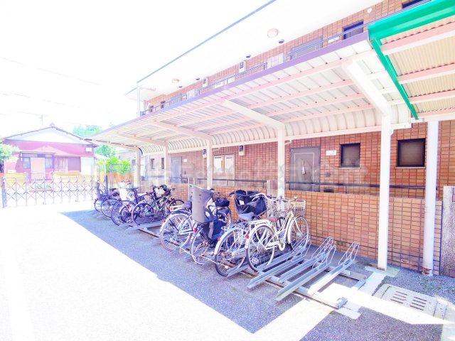 西武新宿線 小平駅 徒歩10分 3階建 築32年の外観写真