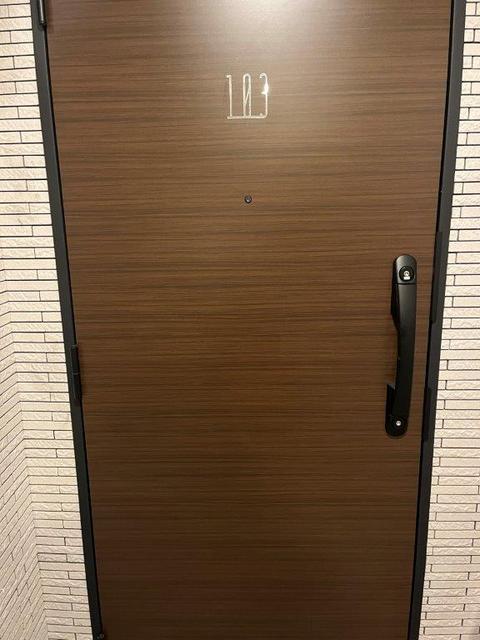 ＪＲ山手線 大崎駅 徒歩12分 4階建 築3年の玄関写真