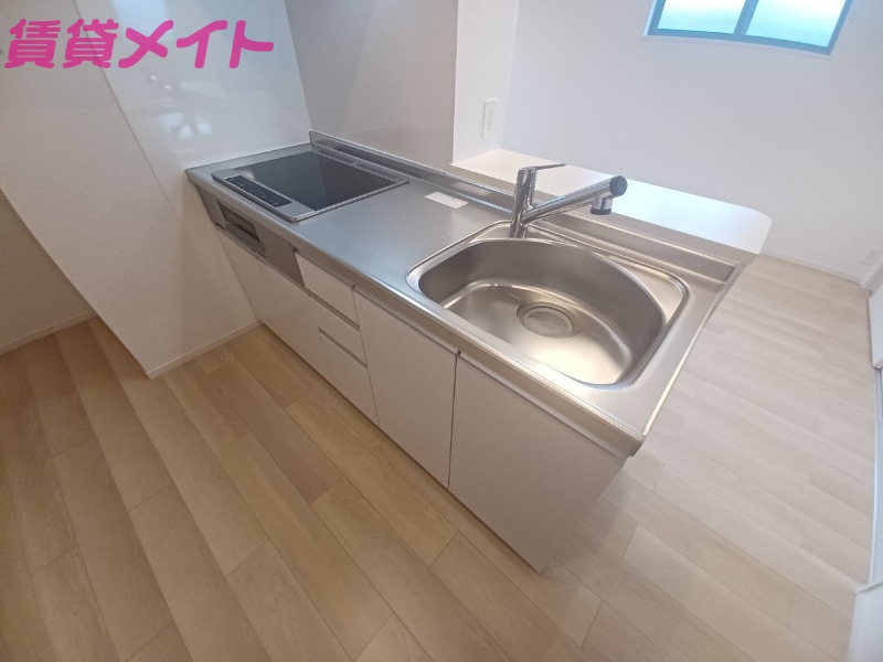 キッチン　同型タイプ画像