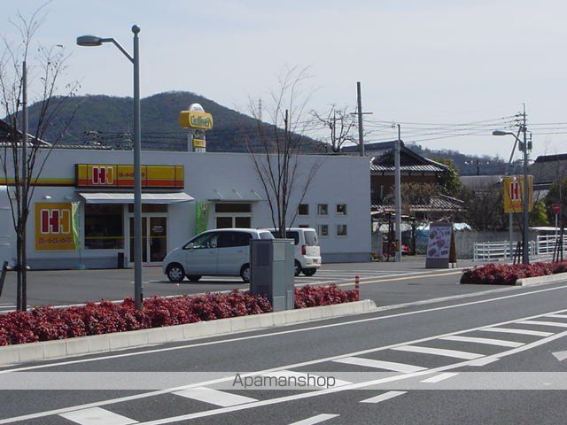 その他　ほっかほっか亭東岡山長岡店（その他）まで518m