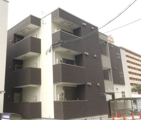 近鉄けいはんな線 吉田駅 徒歩3分 築8年