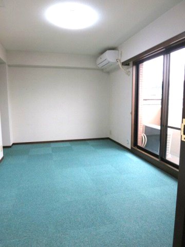 その他設備　室内エアコン完備