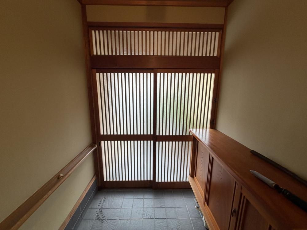 青葉台1丁目TH戸建の玄関写真