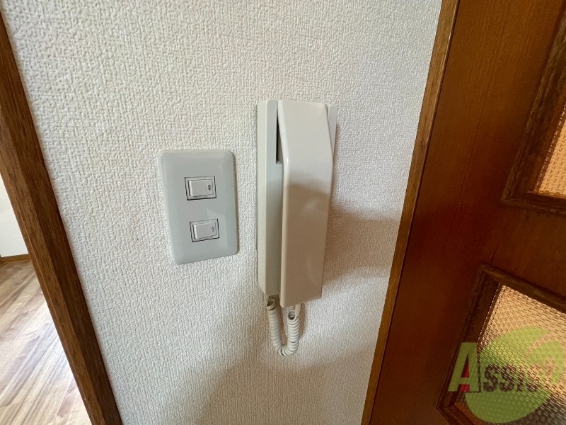 セキュリティ　インターホンです。来客者を確認できるので安心！