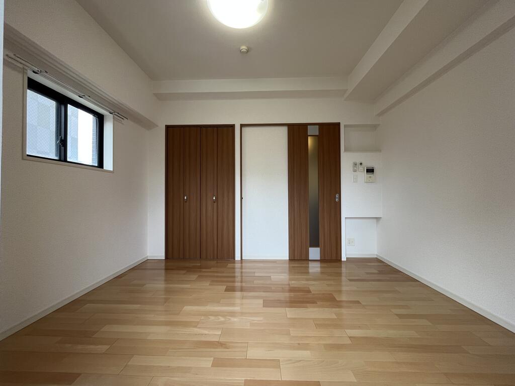 フォレストガーデン蒲生IIIの居間写真