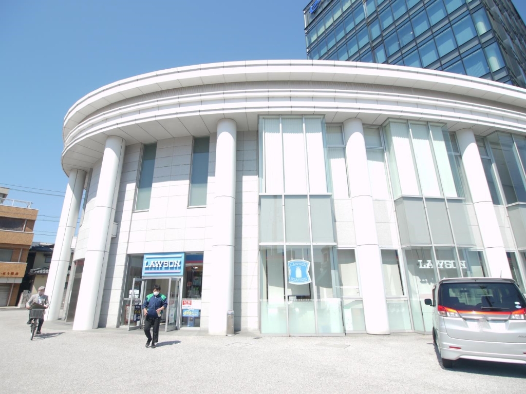 コンビニ　ローソン セーレン本社ビル店（コンビニ）まで563m