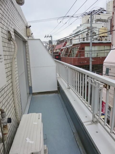 バルコニー　★洗濯物らくらく広いバルコニーです★