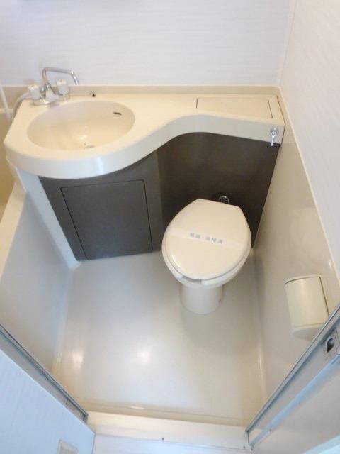トイレ　★お掃除らくらく３点ユニットのトイレです★