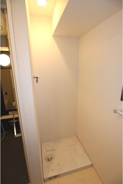 その他　室内洗濯機置場です