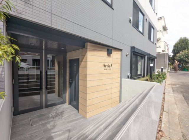 エントランス　毎日の通勤通学にも便利なエントランス☆
