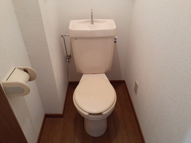 トイレ　図面と現状に相違がある場合には現状を優先