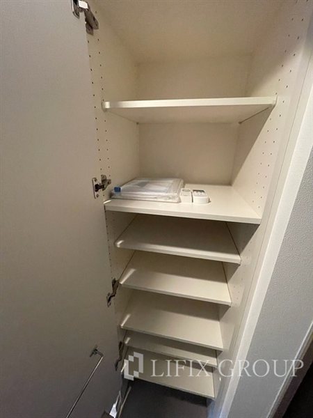 SHOKEN Residence横浜阪東橋の玄関写真