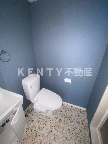 トイレ　落ち着いたトイレです