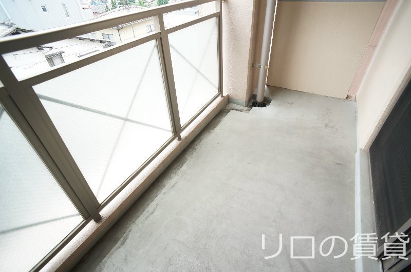 ＪＲ鹿児島本線 箱崎駅 徒歩13分 6階建 築26年の内装写真