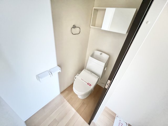 ＪＲ総武本線 都賀駅 徒歩18分 2階建 築7年のトイレ写真