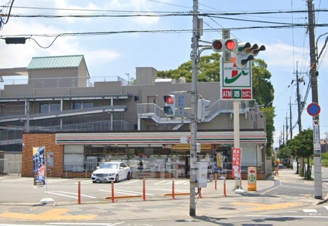 コンビニ　セブンイレブン　尼崎武庫元町店（コンビニ）まで556m