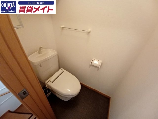 トイレ　反転タイプ