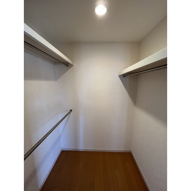 収納　別部屋の同タイプのお写真です。