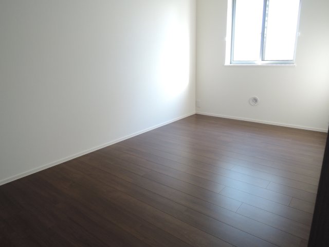 その他部屋・スペース　★明るいフローリングのお部屋です★