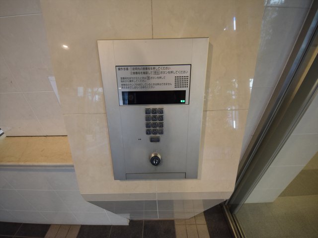 セキュリティ　KDX堺筋本町レジデンス　オートロック