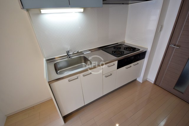 キッチン　KDX堺筋本町レジデンス　システムキッチン