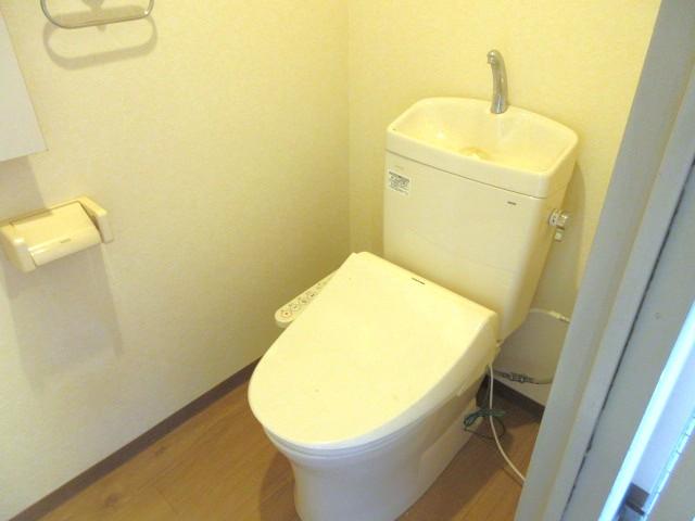 キョーエーマンション末広のトイレ写真