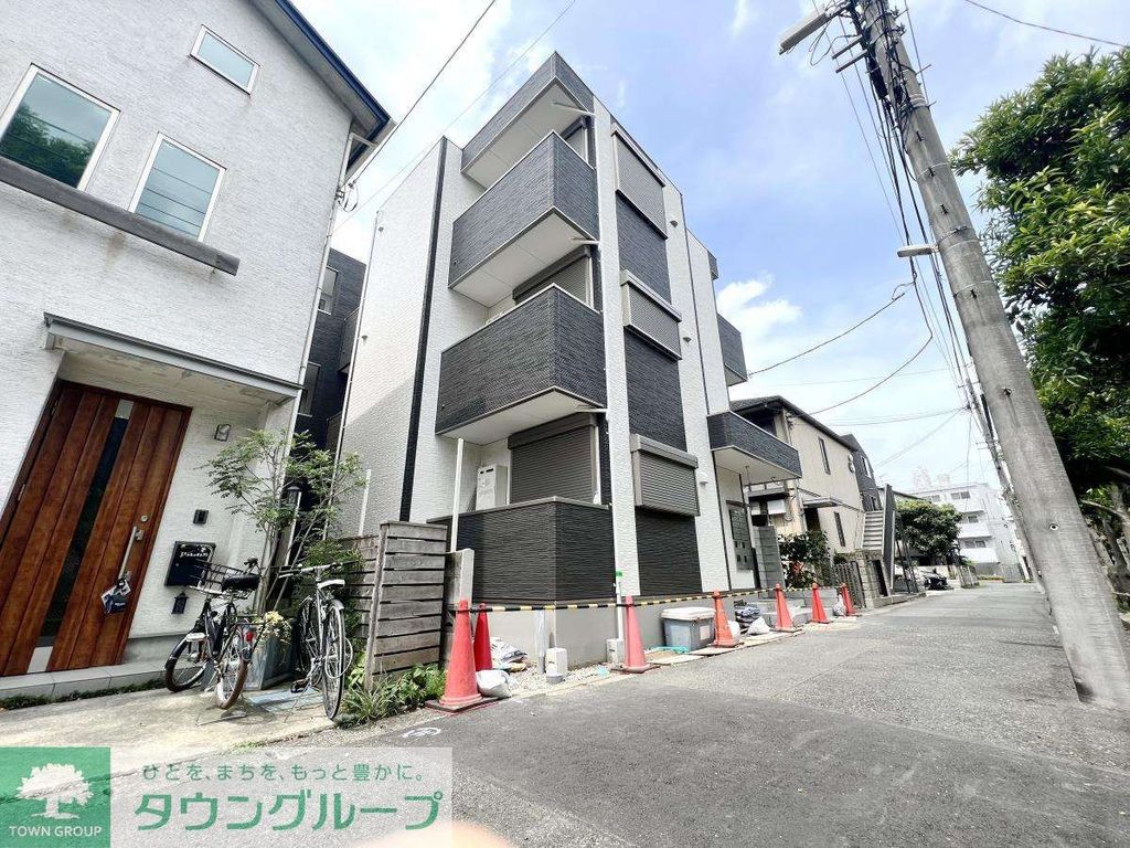 エントランス　★お部屋探しはタウンハウジング稲田堤店まで★
