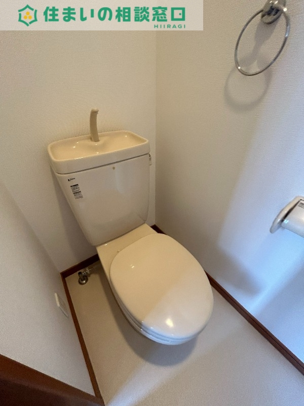 トイレ　同型