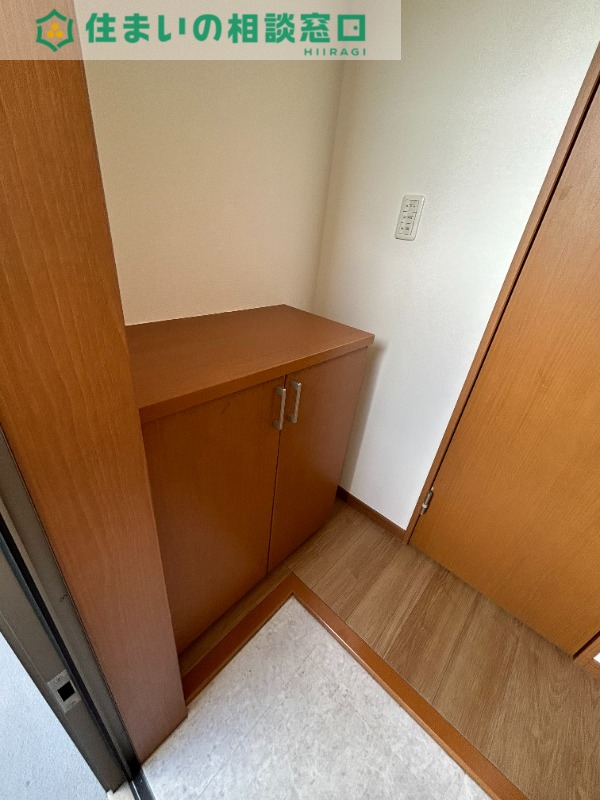 収納　同型
