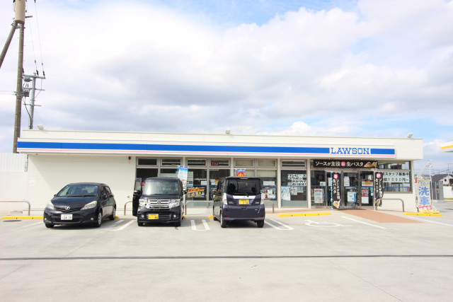コンビニ　ローソン　熊本佐土原二丁目店（コンビニ）まで800m