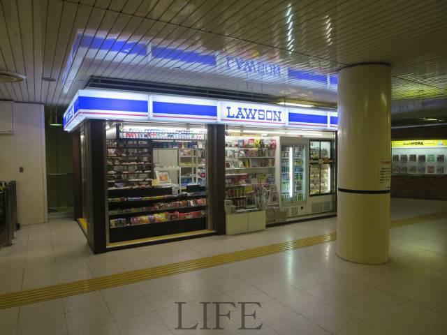 コンビニ　ローソン札幌地下鉄二十四軒駅店（コンビニ）まで505m