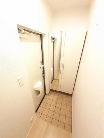 玄関　シンプルで使いやすい玄関です