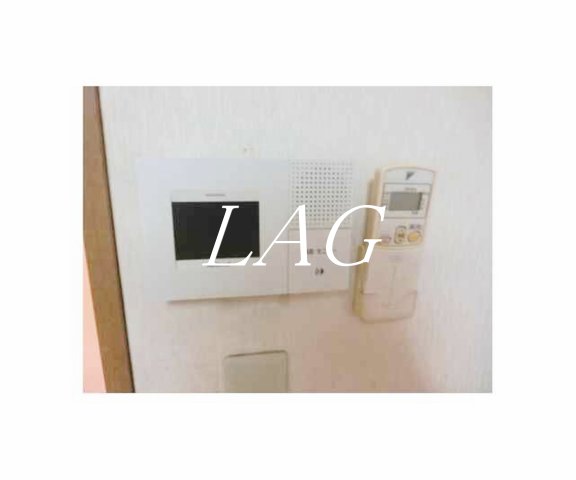 セキュリティ　モニター付きインターホンになります。