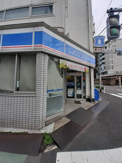 コンビニ　ローソン（コンビニ）まで119m