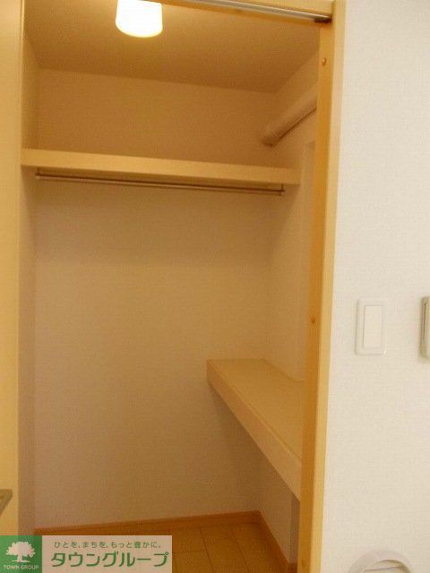 ＪＲ東海道本線 平塚駅 バス乗車時間：13分 最寄りバス停で下車 徒歩6分 4階建 築13年のその他写真
