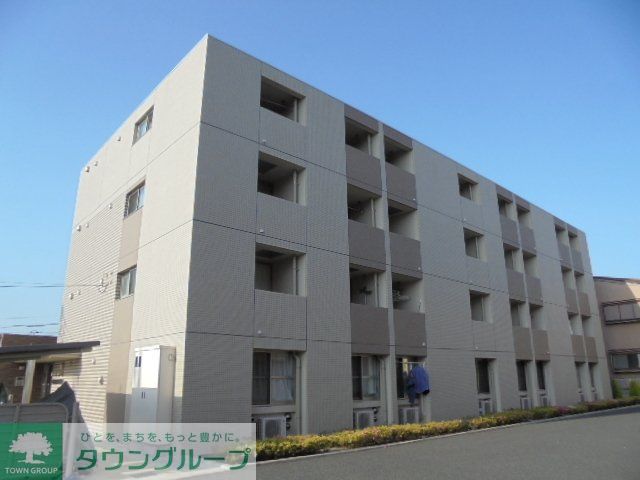 ＪＲ東海道本線 平塚駅 バス乗車時間：13分 最寄りバス停で下車 徒歩6分 築13年
