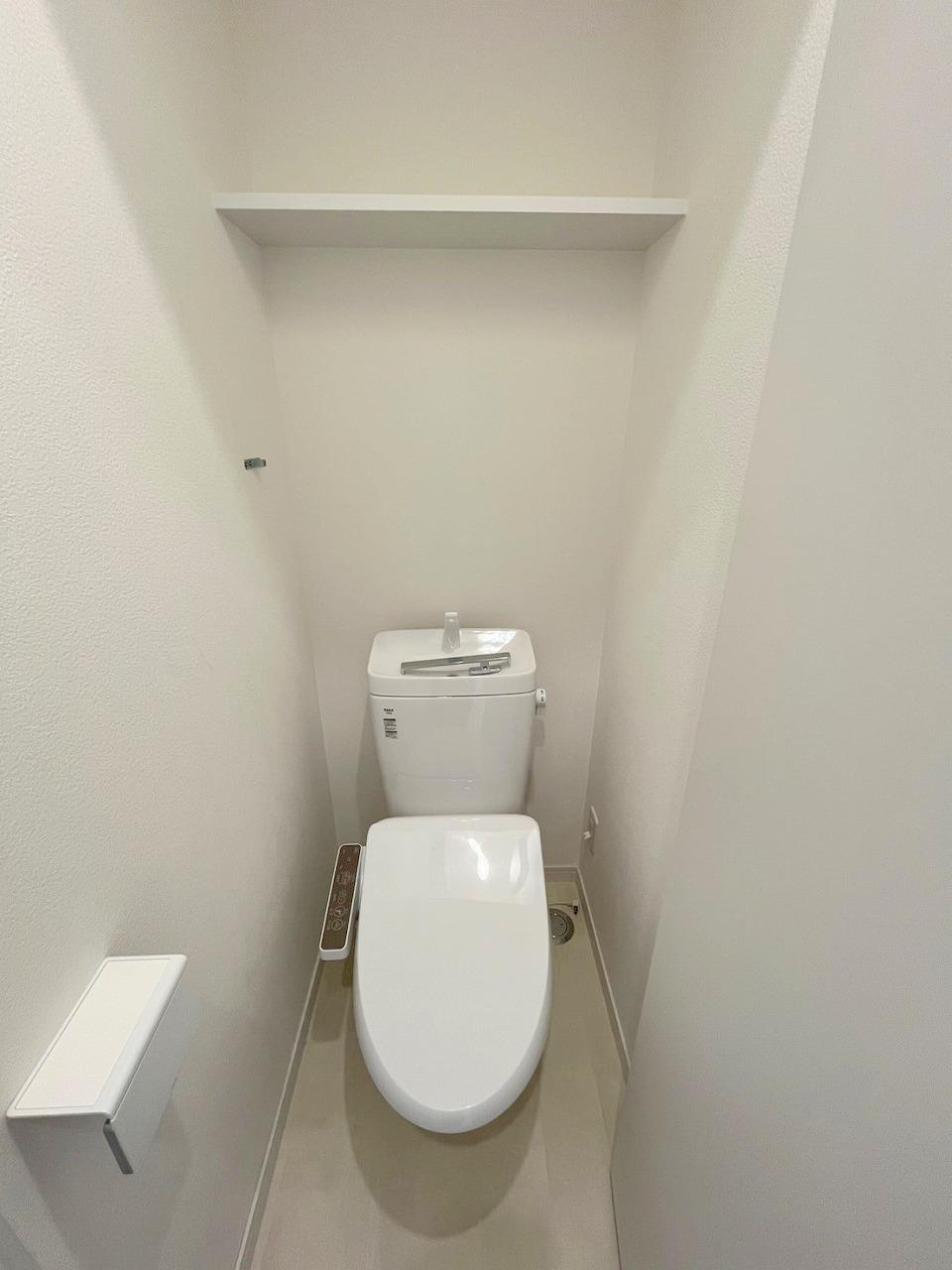 トイレ　ウォシュレット付きトイレ（別階同間取りの写真）