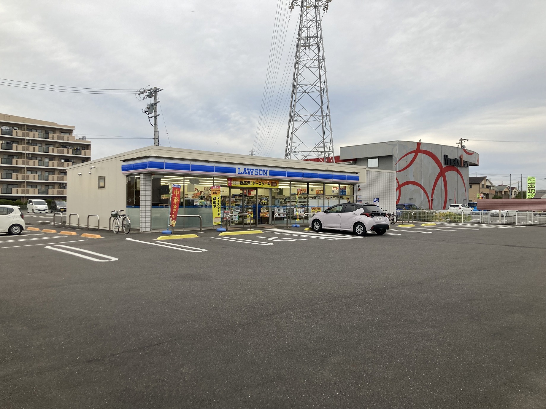 コンビニ　ローソン柳津町蓮池店（コンビニ）まで835m
