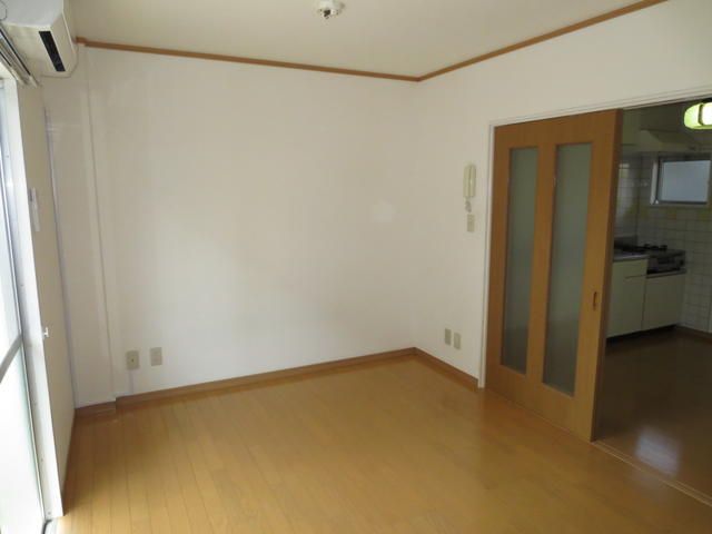 仲ノ瀬ハイムの玄関写真