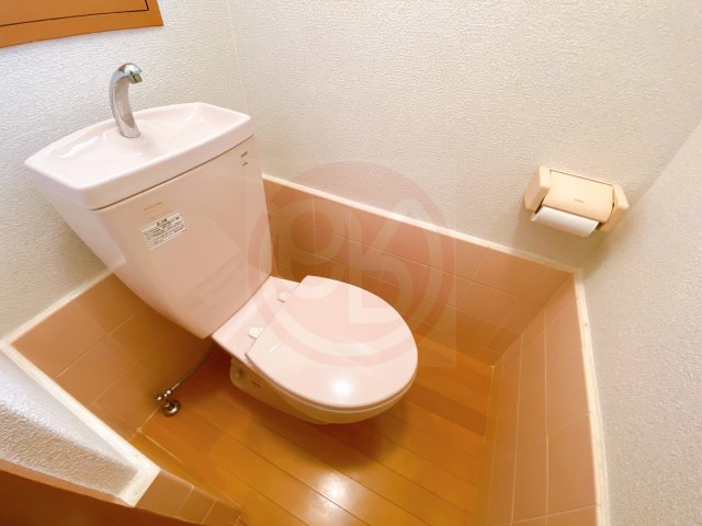 トイレ　シンプルで使いやすいトイレです