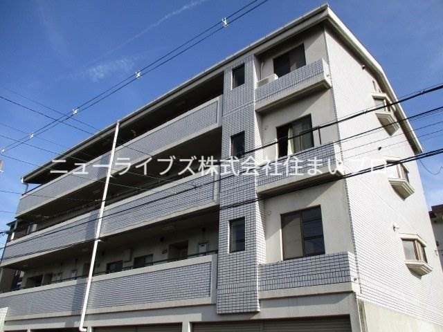 第3マンションの外観写真