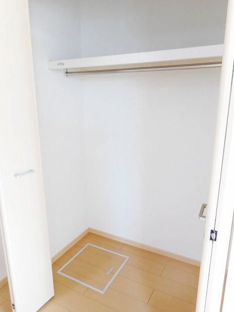 ラ フォーレ 西砂の内装写真