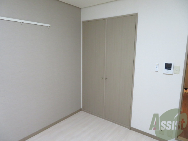 収納　ここにクローゼットがあります。収納があると部屋が広く使えます