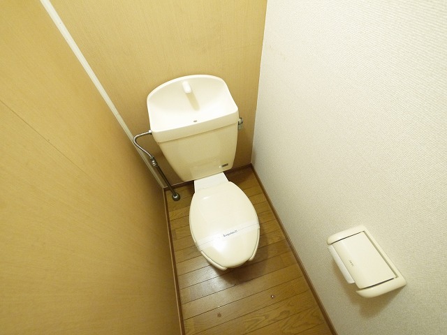 トイレ　シンプルで使いやすいトイレです
