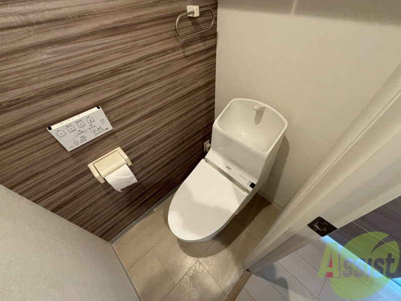 トイレ　トイレです。ウォシュレット付を探している方、おすすめです。