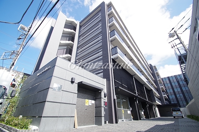 建物外観　☆存在感を放つ外観☆