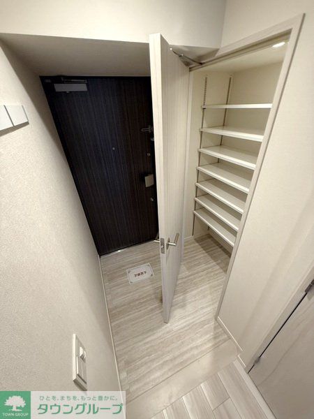 玄関　収納